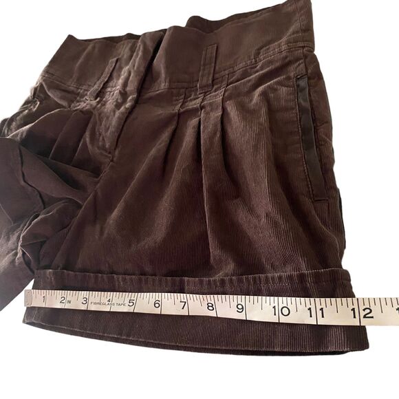 BCBGMaxAzria Size 0  Brown pleated Corduroy Shorts 100% Cotton - Picture 7 of 8